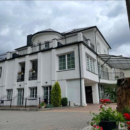 La-Vanda Šiauliai Buitenkant foto